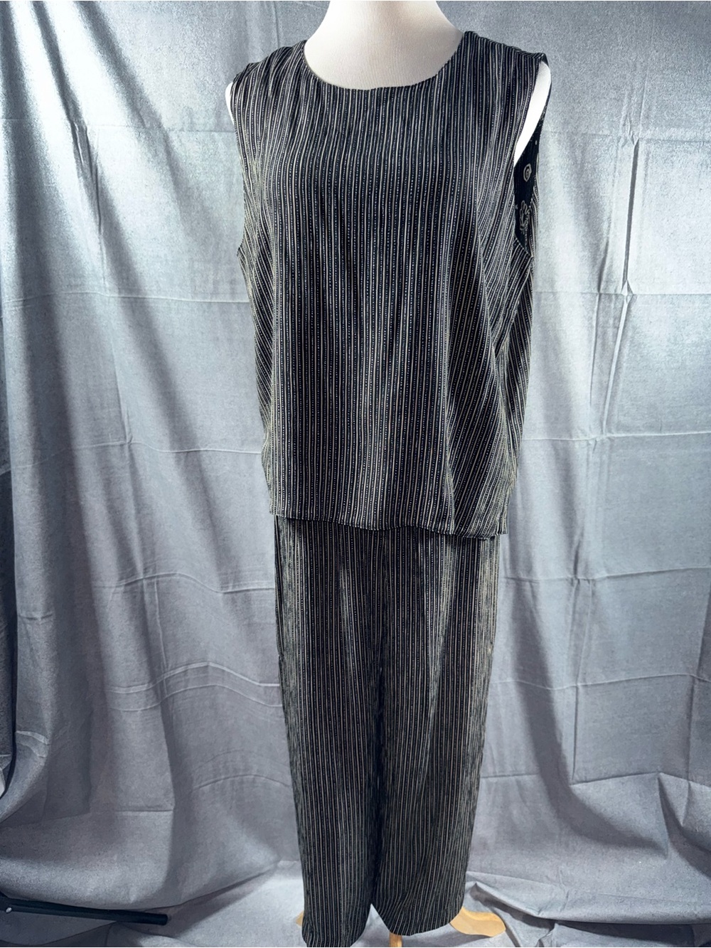 2561-Vintage Pendleton Black Gray Pinstripe Wide-Leg Jumpsuit w/ Reversible Top